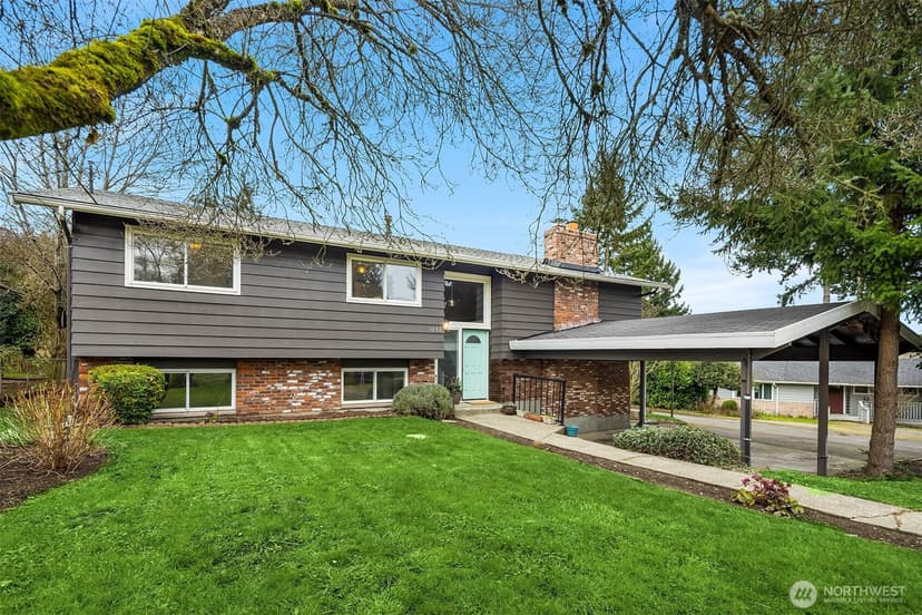 Property photo for 1002 S 194th Street, SeaTac