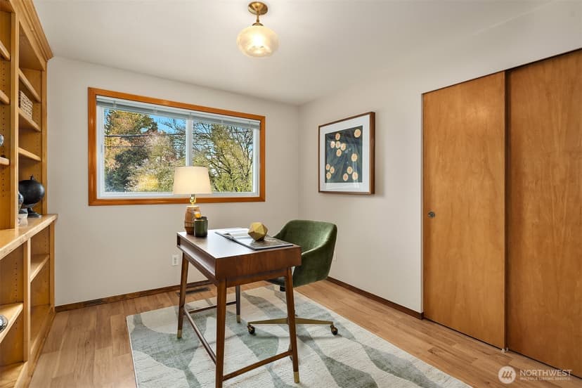 Property photo for 1002 S 194th Street, SeaTac photo 18