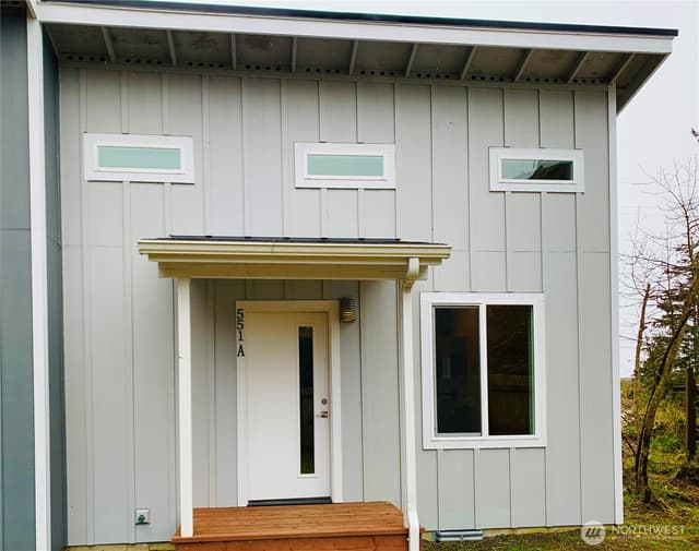 Property photo for 520 Dolphin Avenue NE, Ocean Shores photo 3