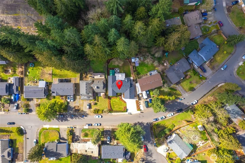 Property photo for 18903 127th Place SE, Renton photo 39