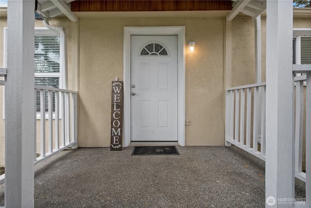 Property photo for 711 Le Lou Wa Place NE, Tacoma photo 3