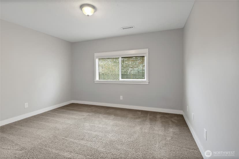 Property photo for 711 Le Lou Wa Place NE, Tacoma photo 29