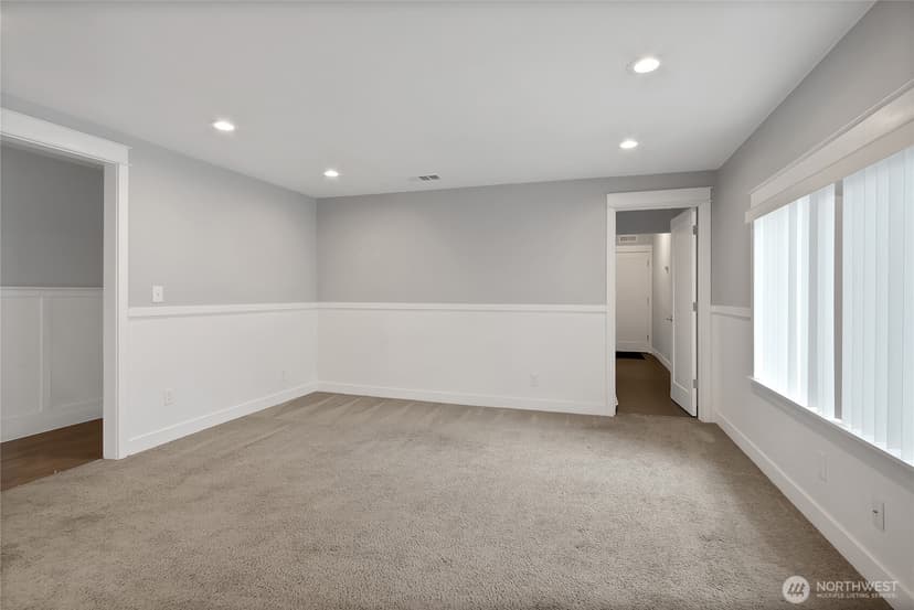 Property photo for 711 Le Lou Wa Place NE, Tacoma photo 13