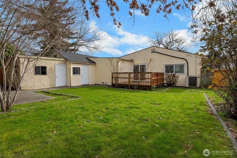 Property photo for 711 Le Lou Wa Place NE, Tacoma photo 32