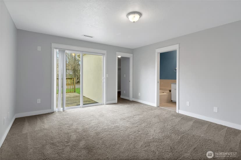 Property photo for 711 Le Lou Wa Place NE, Tacoma photo 22