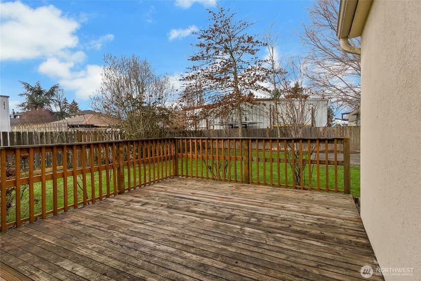 Property photo for 711 Le Lou Wa Place NE, Tacoma photo 30