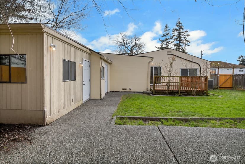 Property photo for 711 Le Lou Wa Place NE, Tacoma photo 31