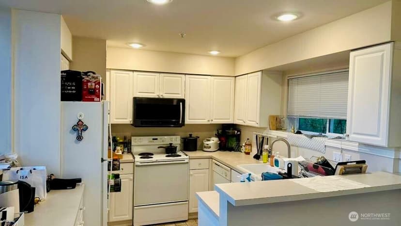Property photo for 2960 142nd Place SE #2, Bellevue photo 6