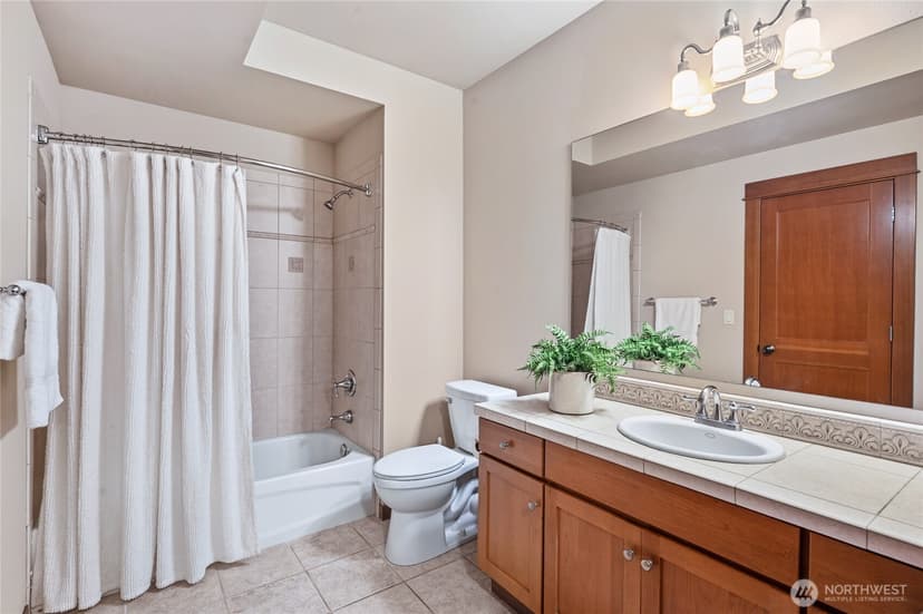 Property photo for 24502 NE 27th Place, Sammamish photo 33
