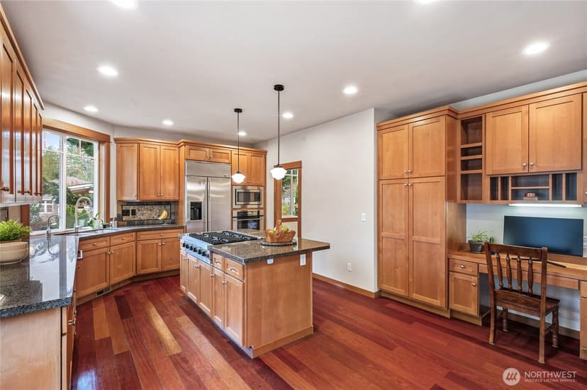 Property photo for 24502 NE 27th Place, Sammamish photo 15