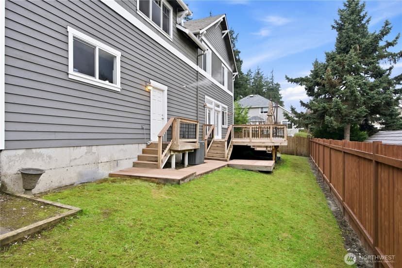 Property photo for 612 128th Avenue NE, Bellevue photo 37