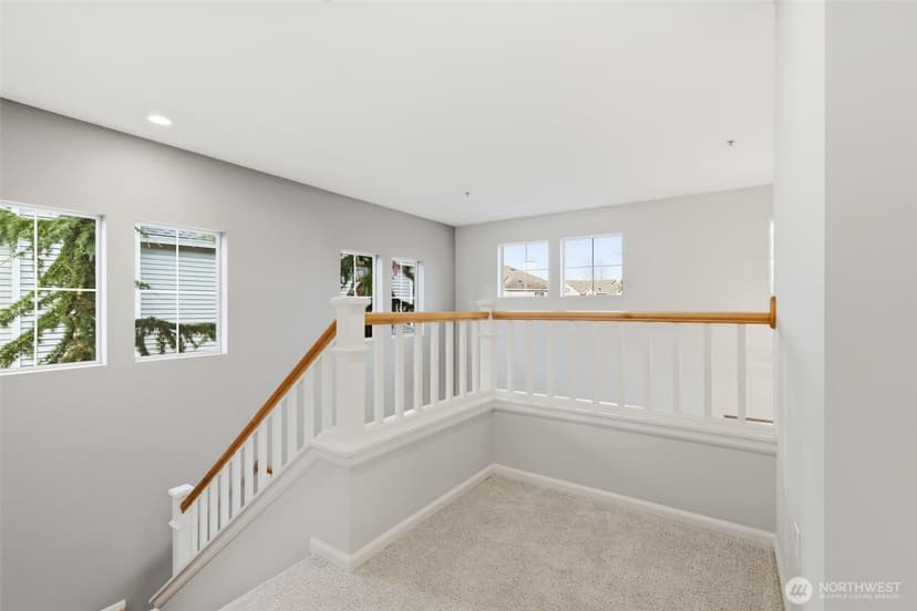 Property photo for 22225 45th Avenue S, Kent photo 18