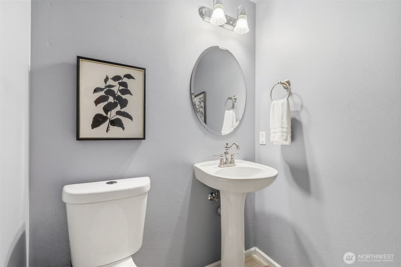Property photo for 22225 45th Avenue S, Kent photo 17