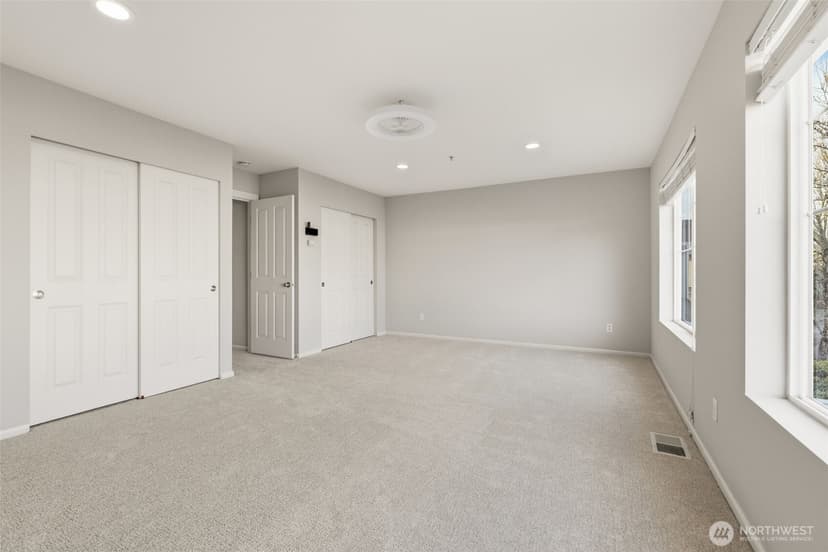 Property photo for 22225 45th Avenue S, Kent photo 30