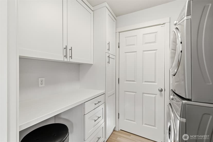 Property photo for 22225 45th Avenue S, Kent photo 34