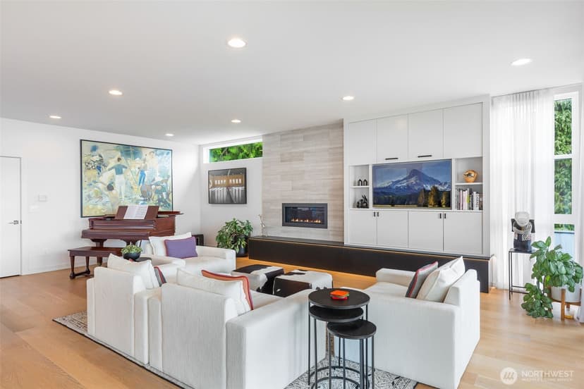 Property photo for 7734 Seward Park Avenue S, Seattle photo 11