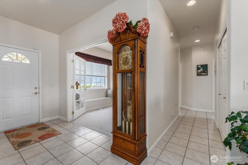 Property photo for 214 Stehekin Way, Chelan photo 8