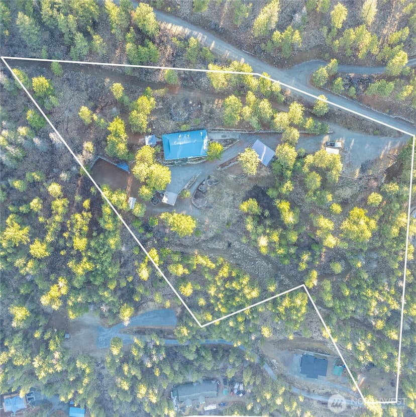 Property photo for 985 Guffy Road, Chelan photo 37
