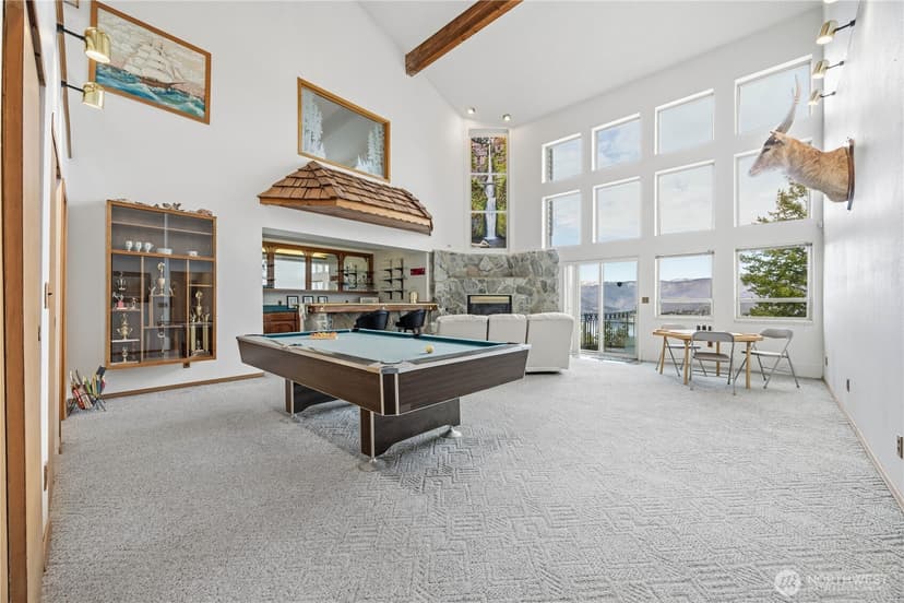 Property photo for 985 Guffy Road, Chelan photo 11