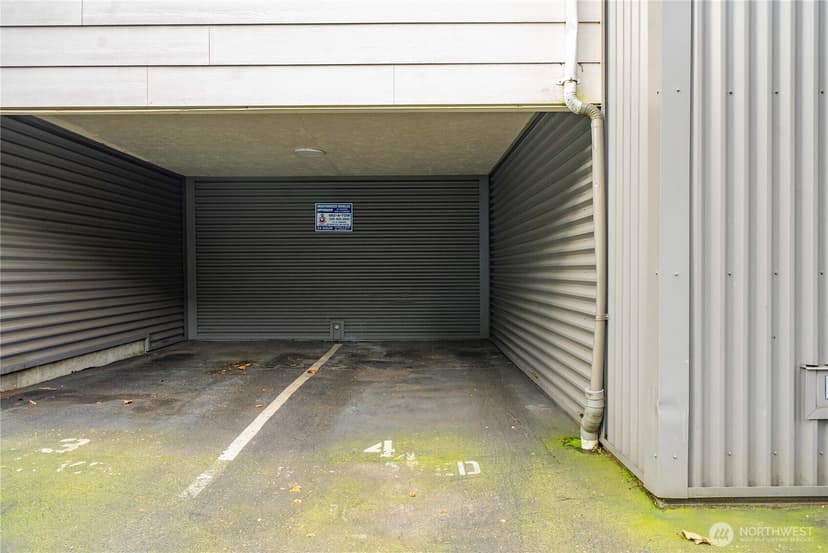 Property photo for 3609 14th Avenue W #204, Seattle photo 25