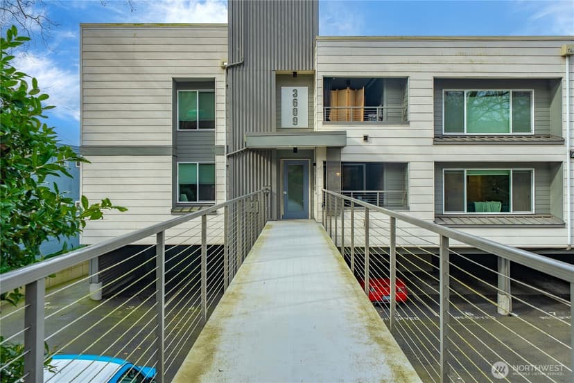 Property photo for 3609 14th Avenue W #204, Seattle