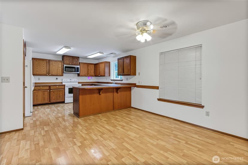 Property photo for 1226 113th Street S, Tacoma photo 6