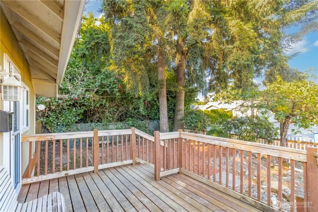 Property photo for 622 2nd Avenue S, Kent photo 4