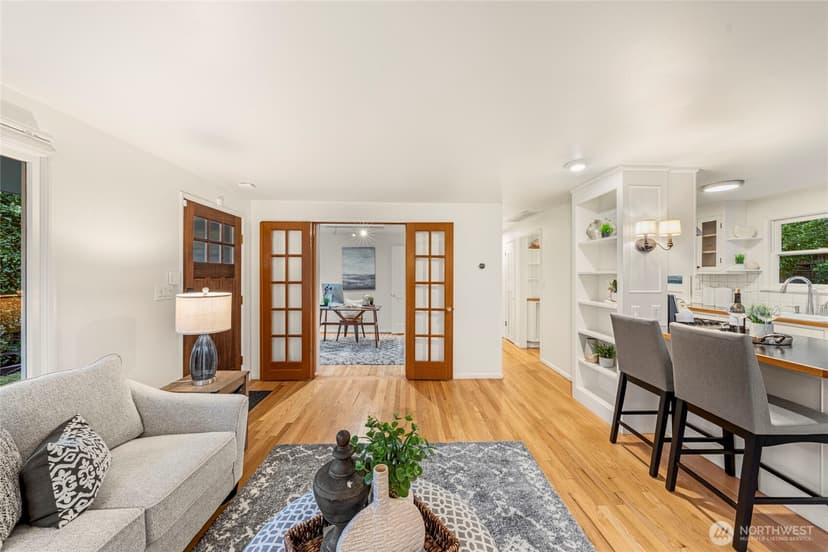 Property photo for 2527 72nd Avenue SE, Mercer Island photo 7