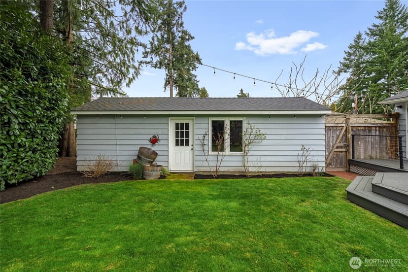 Property photo for 2527 72nd Avenue SE, Mercer Island photo 26