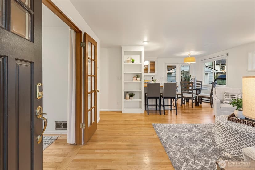 Property photo for 2527 72nd Avenue SE, Mercer Island photo 2