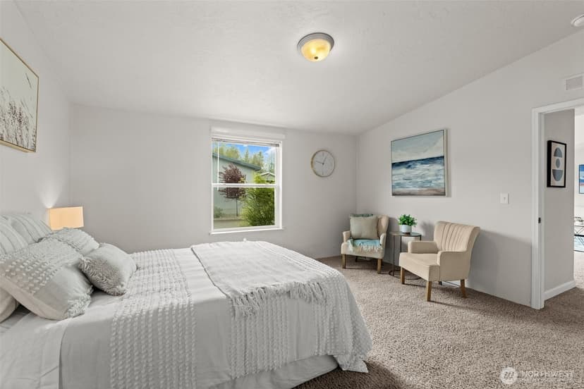 Property photo for 13814 21st Ave E, Tacoma photo 16