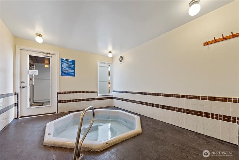 Property photo for 10501 8th Avenue NE #111, Seattle photo 21