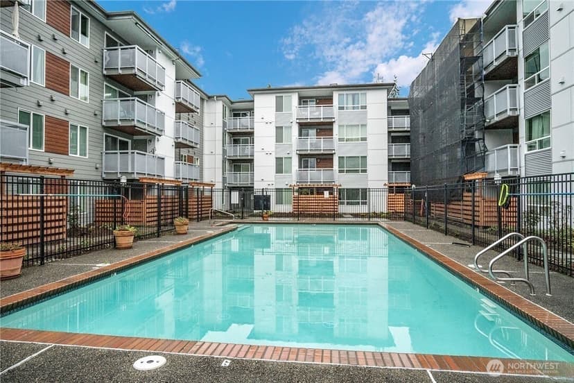 Property photo for 10501 8th Avenue NE #111, Seattle photo 17