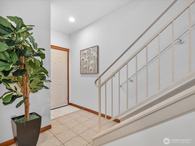 Property photo for 18410 36th Avenue W #C, Lynnwood photo 3