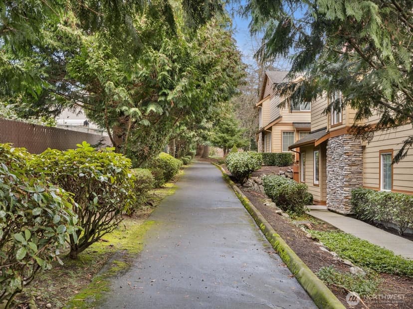 Property photo for 18410 36th Avenue W #C, Lynnwood photo 36