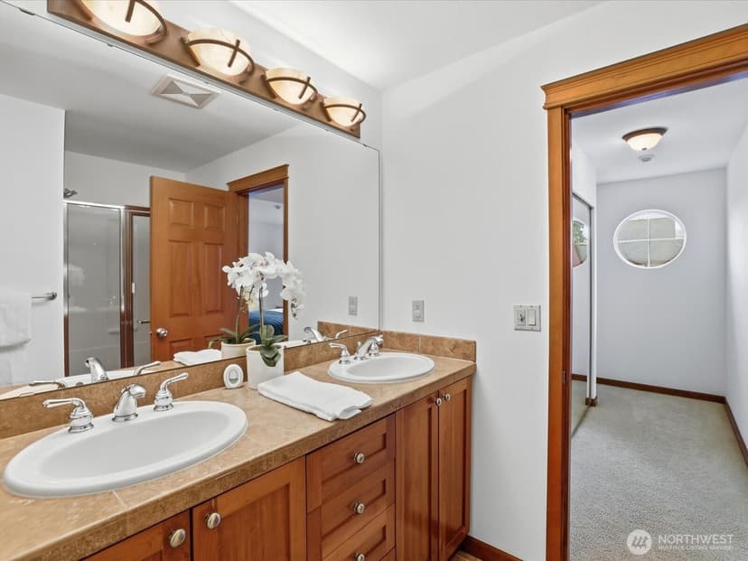 Property photo for 18410 36th Avenue W #C, Lynnwood photo 27