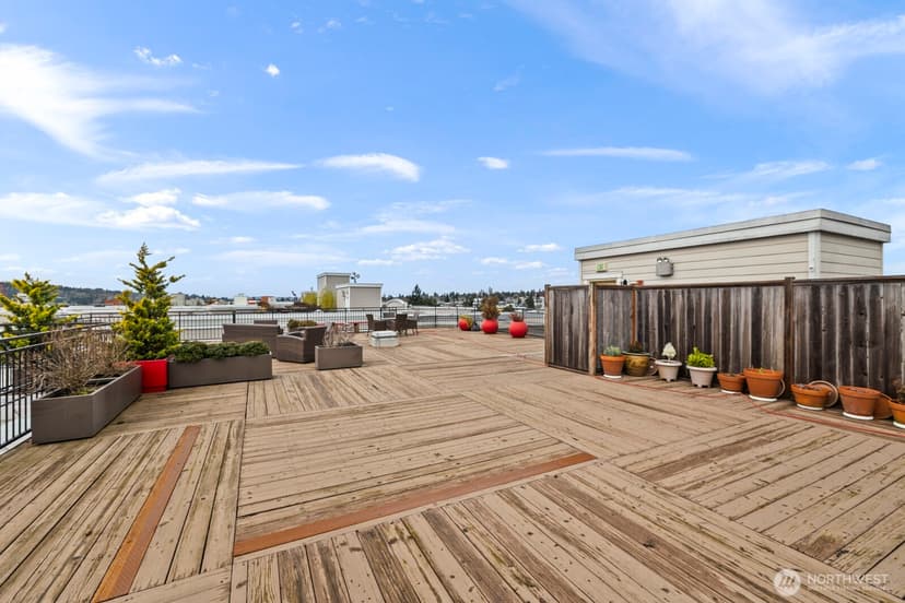Property photo for 1525 NW 57th Street #610, Seattle photo 18