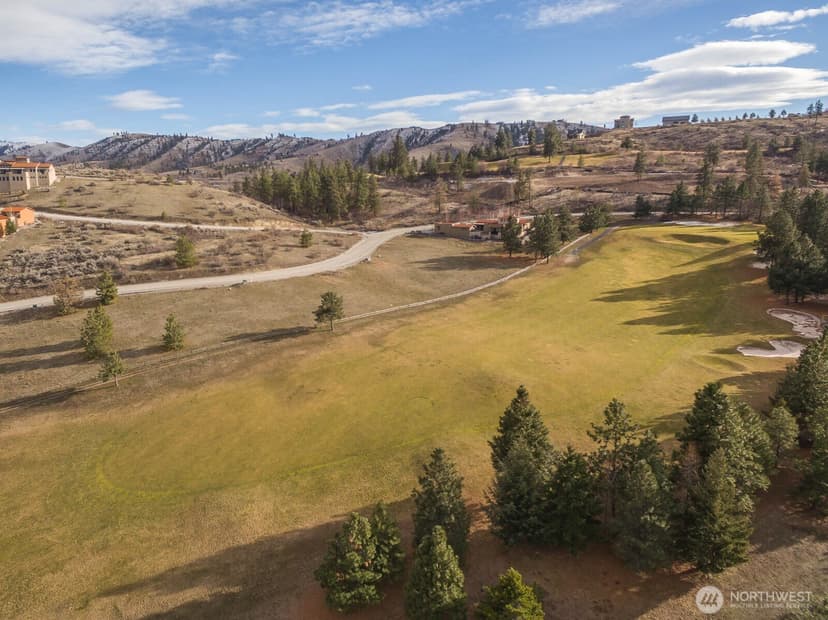 Property photo for 320 Paintbrush Road, Chelan photo 6