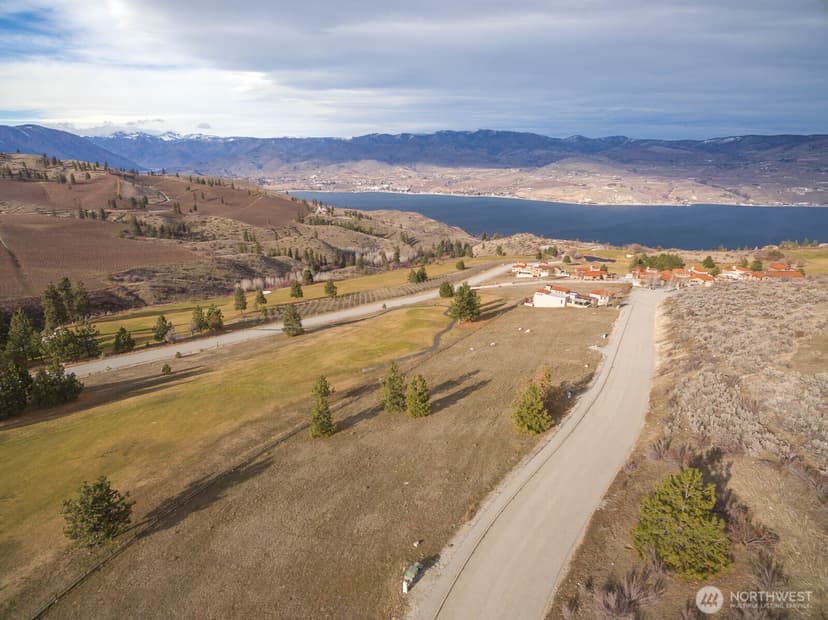 Property photo for 320 Paintbrush Road, Chelan photo 11
