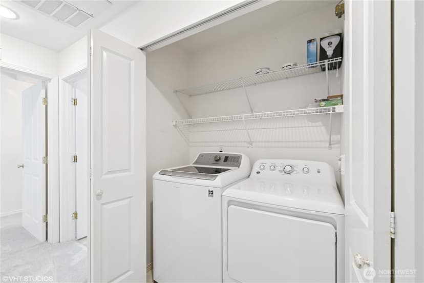 Property photo for 23757 SE 52nd Lane #13-1, Issaquah photo 24