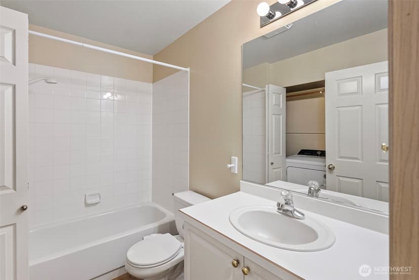 Property photo for 9738 Sea Isle Lane NW, Silverdale photo 21