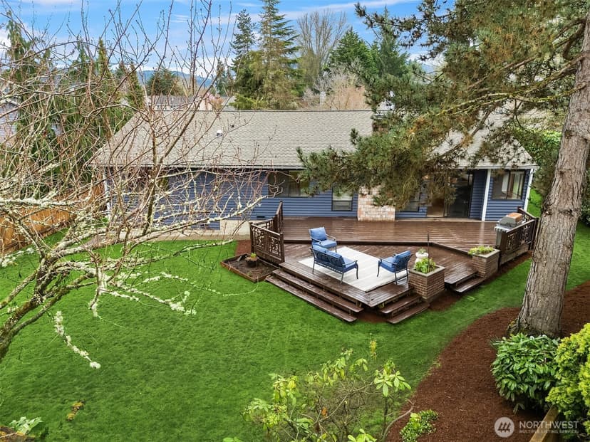 Property photo for 19202 SE 43rd Place, Issaquah photo 30