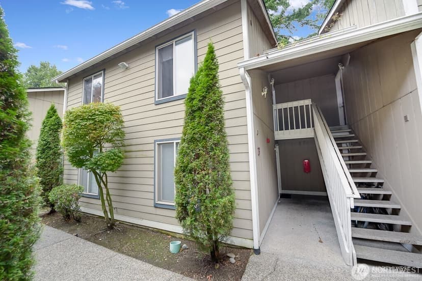 Property photo for 20032 66th Place W #B3, Lynnwood