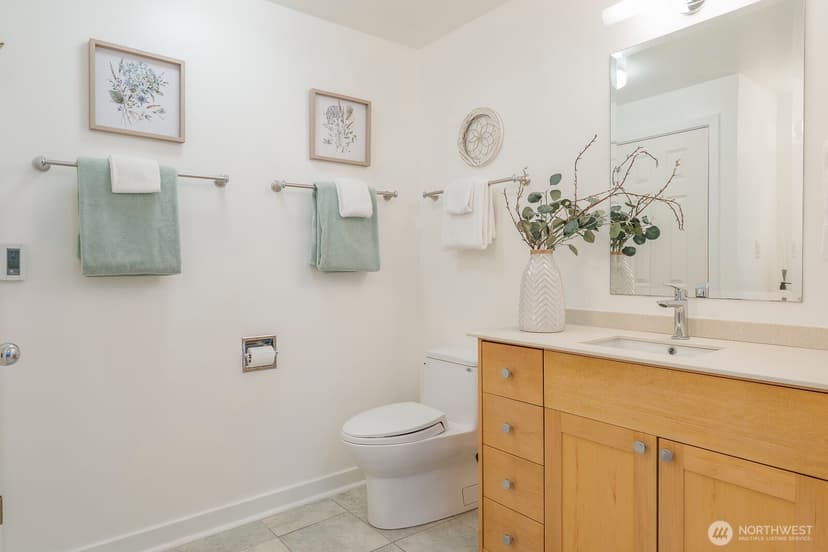 Property photo for 3110 Portage Bay Place E #C, Seattle photo 14