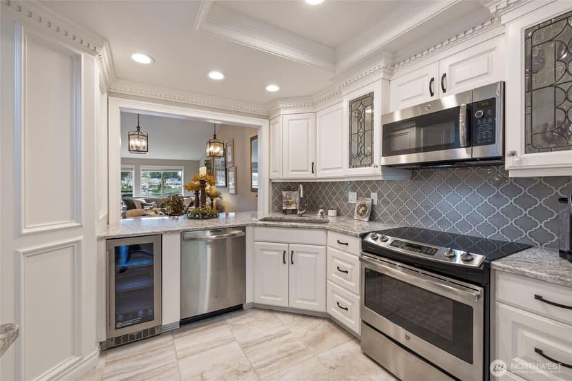 Property photo for 7336 Steilacoom Boulevard SW, Lakewood photo 8