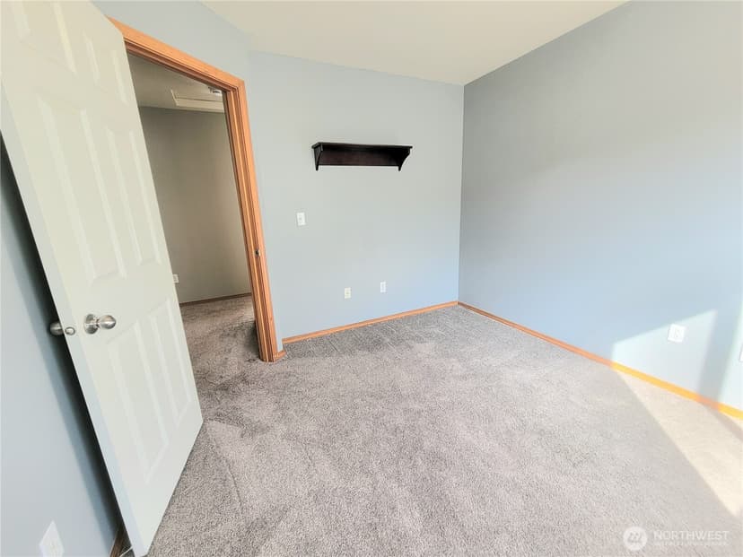 Property photo for 10025 2nd Place SE, Lake Stevens photo 16