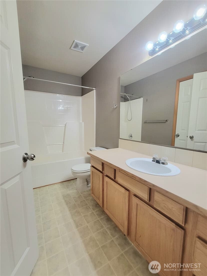 Property photo for 10025 2nd Place SE, Lake Stevens photo 17