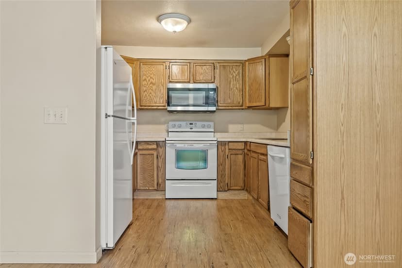 Property photo for 21324 119th Street E, Bonney Lake photo 12