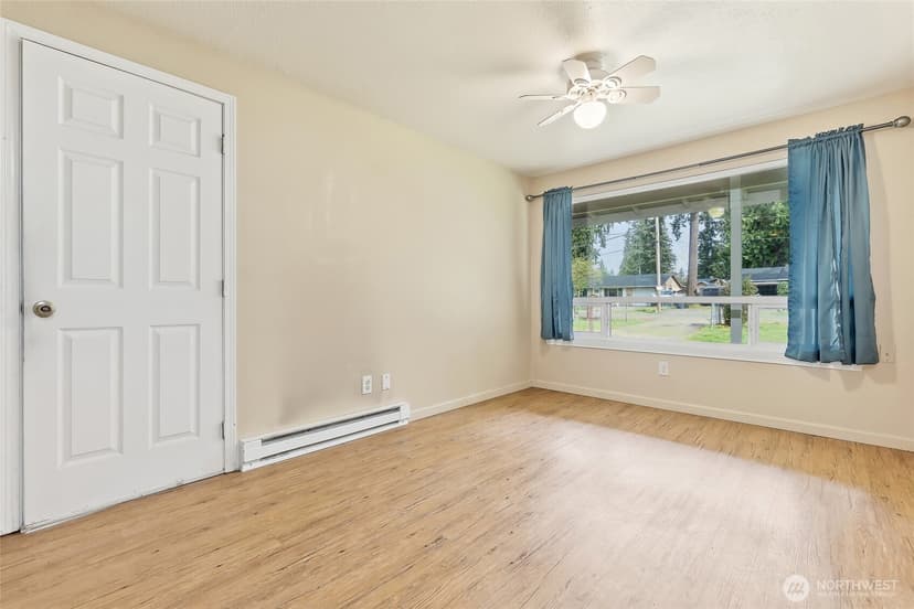 Property photo for 21324 119th Street E, Bonney Lake photo 8