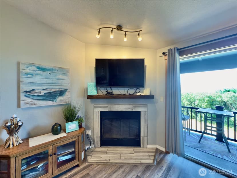 Property photo for 835 Ocean Shores Boulevard NW #307, Ocean Shores photo 23